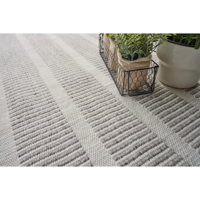 Exquisite Rugs Boca Ivory/Gray 48882X3 2ft.X3ft. Rect. Rug