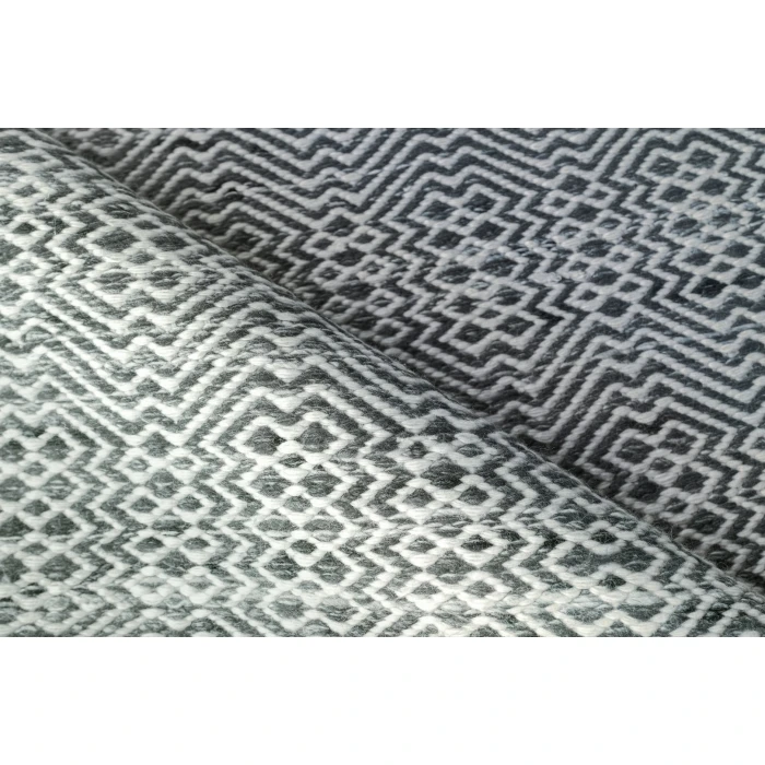 Exquisite Rugs Echo Ivory/Black 48912X3 2ft.X3ft. Rect. Rug