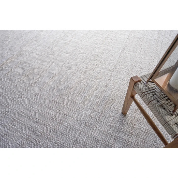 Exquisite Rugs Echo Ivory/Light Beige 48942X3 2ft.X3ft. Rect. Rug