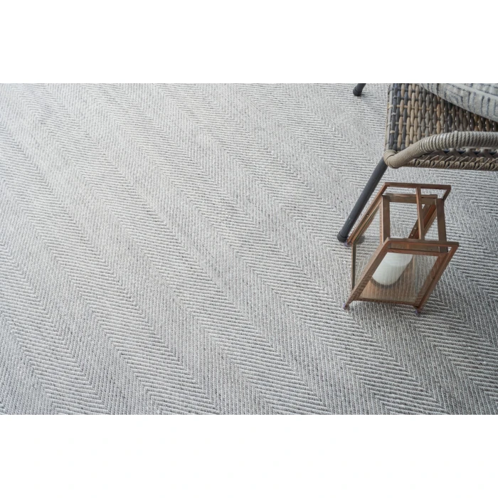 Exquisite Rugs Bintan Ivory/Silver 48962X3 2ft.X3ft. Rect. Rug