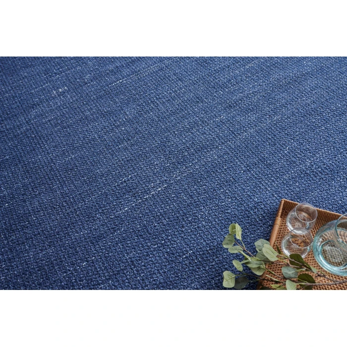 Exquisite Rugs Gamma Blue 48995X8 5ft.X8ft. Rect. Rug