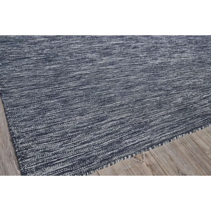 Exquisite Rugs Chelsea Black/Ivory 49601X16 1ft.X1ft.6in. Rect. Rug