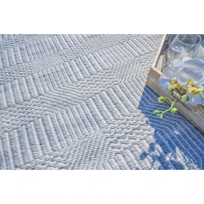 Exquisite Rugs Naples Light Silver 49812X3 2ft.X3ft. Rect. Rug