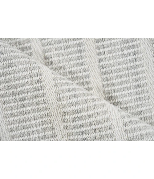 Exquisite Rugs Boca Light Silver 49842X3 2ft.X3ft. Rect. Rug