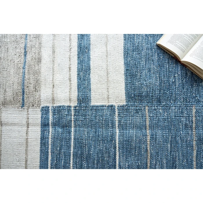 Exquisite Rugs Scandinavian Blue/Ivory 49923X5 3ft.X5ft. Rect. Rug