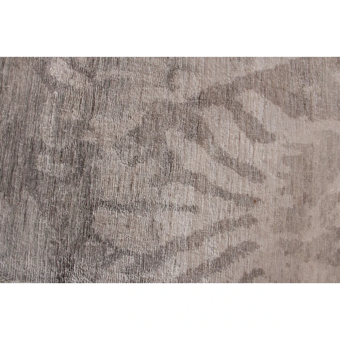 Exquisite Rugs Antique'd Silk Ivory/Silver 50666X9 6ft.X9ft. Rect. Rug