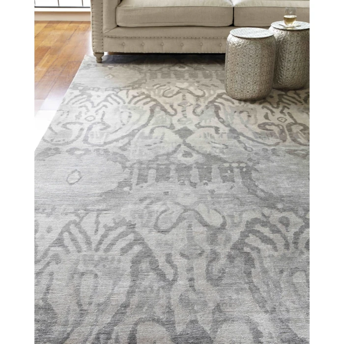 Exquisite Rugs Antique'd Silk Ivory/Silver 50666X9 6ft.X9ft. Rect. Rug