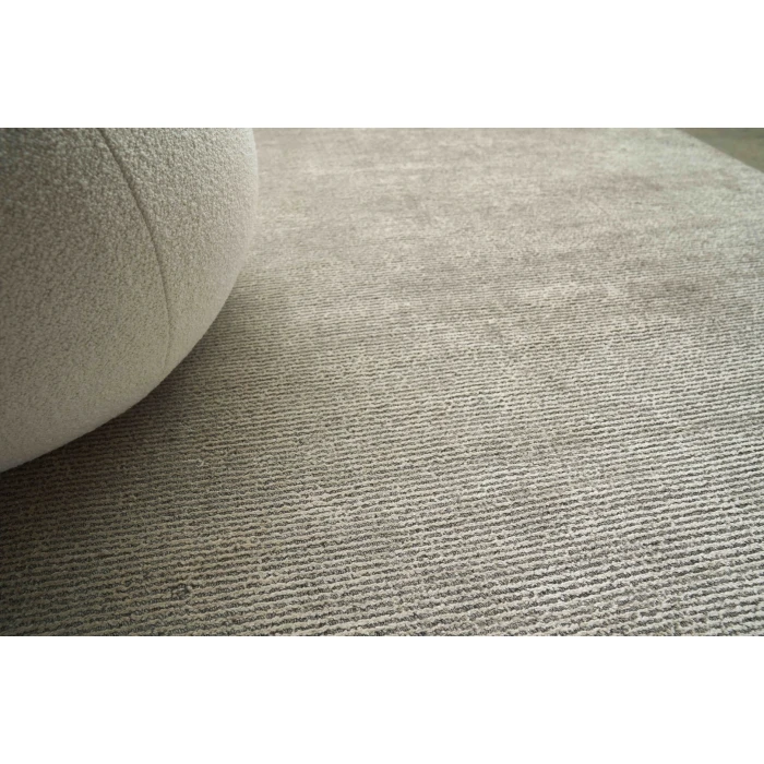 Exquisite Rugs Duo Silver/Dark Gray 51762X3 2ft.X3ft. Rect. Rug
