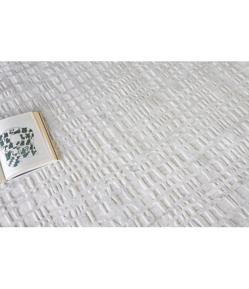 Exquisite Rugs Crescendo White 53234x6 4ft.x6ft. Rect. Rug