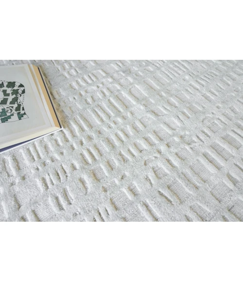 Exquisite Rugs Crescendo White 53234x6 4ft.x6ft. Rect. Rug