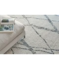 Exquisite Rugs Tahoe Ivory/Black 55601X16 1ft.X1ft.6in. Rect. Rug