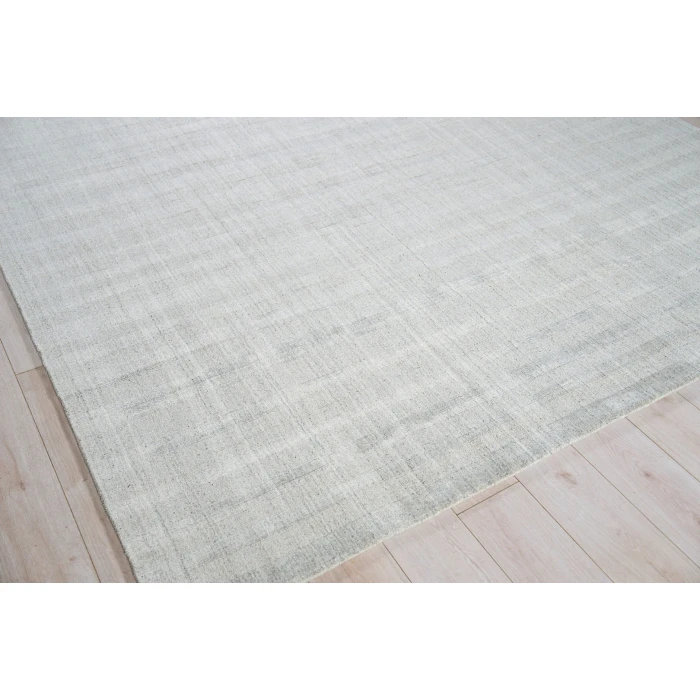 Exquisite Rugs Robin Stripe Light Silver 56242X3 2ft.X3ft. Rect. Rug