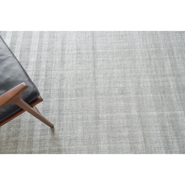 Exquisite Rugs Robin Stripe Light Silver 56242X3 2ft.X3ft. Rect. Rug
