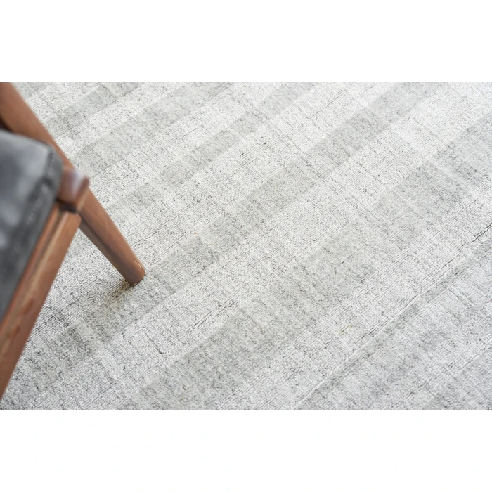 Exquisite Rugs Robin Stripe Light Silver 56242X3 2ft.X3ft. Rect. Rug