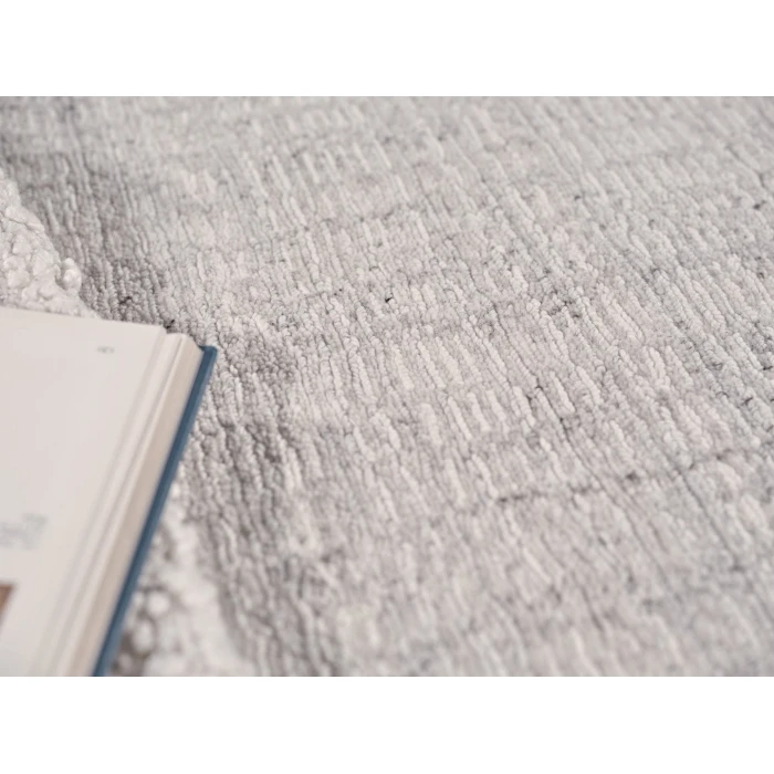 Exquisite Rugs Alpine Taupe/Ivory 59712X3 2ft.X3ft. Rect. Rug