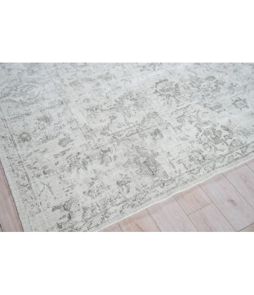 Exquisite Rugs Dorchester Ivory/Silver 632110X14 10ft.X14ft. Rect. Rug