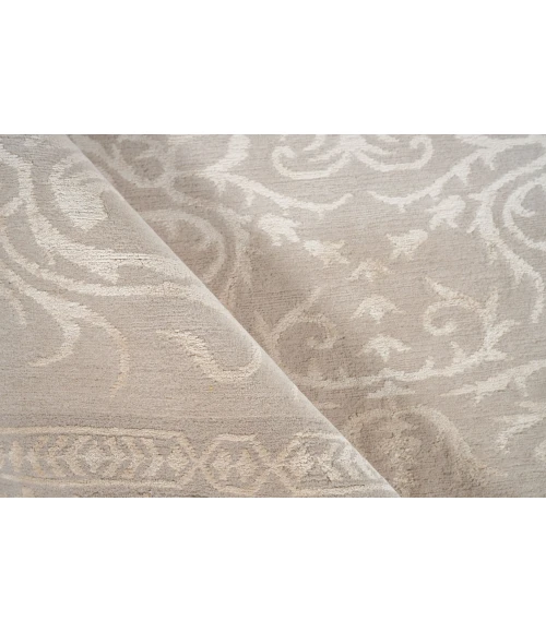 Exquisite Rugs Velvet Ivory/Silver 6371B3X96 3ft.X9ft.6in. Rect. Rug
