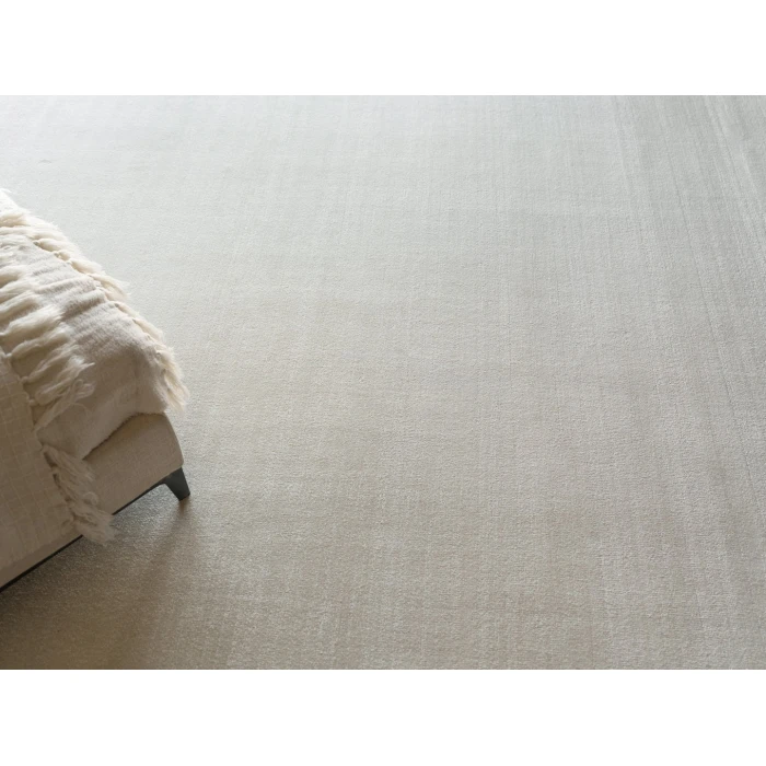 Exquisite Rugs Martelli Modern White 64311X16 1ft.X1ft.6in. Rect. Rug