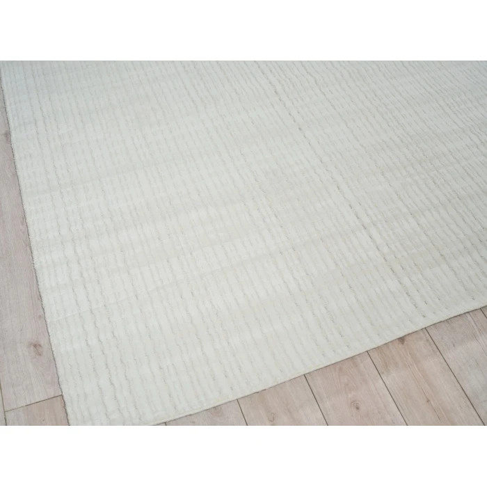 Exquisite Rugs Cabrini Modern White 64801X16 1ft.X1ft.6in. Rect. Rug