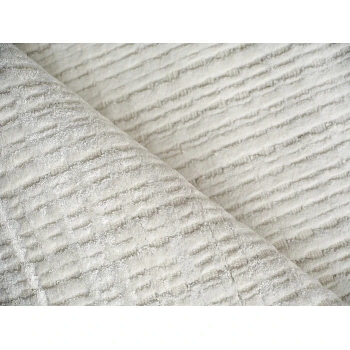 Exquisite Rugs Cabrini Modern White 64801X16 1ft.X1ft.6in. Rect. Rug