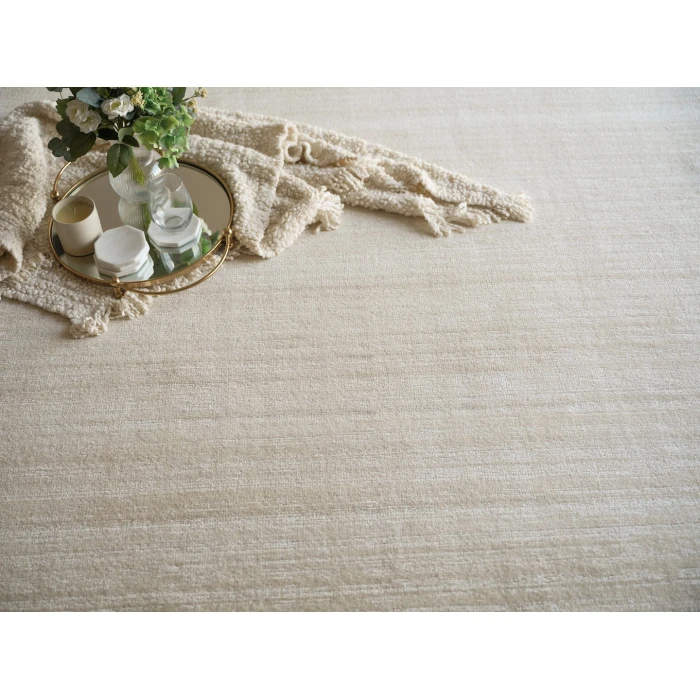 Exquisite Rugs Martelli Modern Light Beige 65172X3 2ft.X3ft. Rect. Rug
