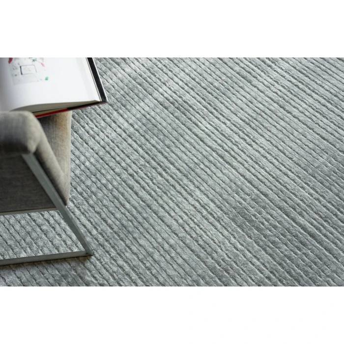 Exquisite Rugs Cabrini Modern Light Silver 67306X9 6ft.X9ft. Rect. Rug