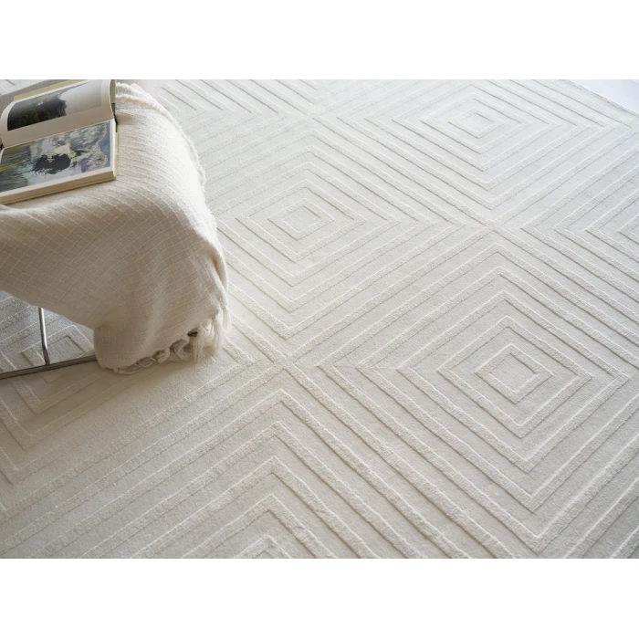 Exquisite Rugs Tovello Modern White 67466X9 6ft.X9ft. Rect. Rug