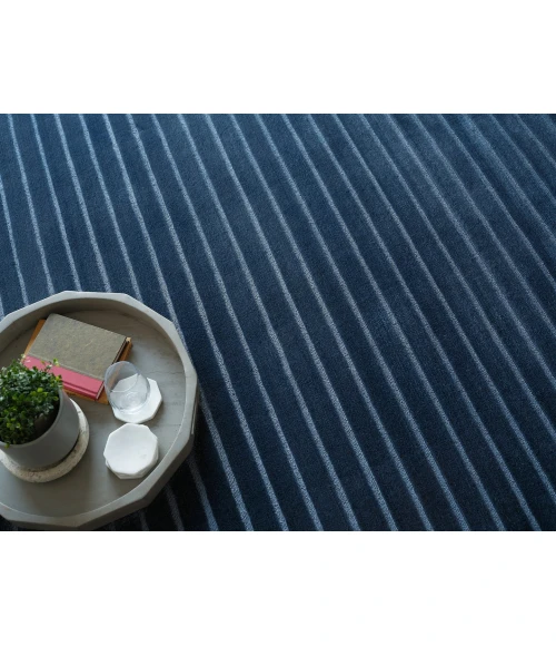Exquisite Rugs Amani Modern Navy 67654X6 4ft.X6ft. Rect. Rug