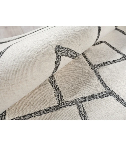 Exquisite Rugs Tangiers Ivory/Black 684312X15 12ft.X15ft. Rect. Rug