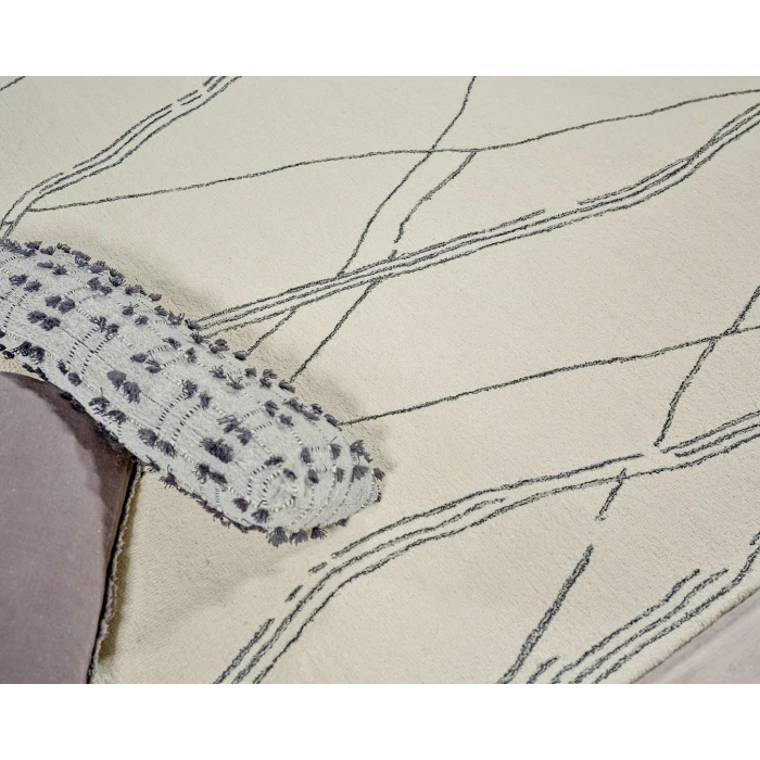 Exquisite Rugs Tangiers Ivory/Black 686110X14 10ft.X14ft. Rect. Rug