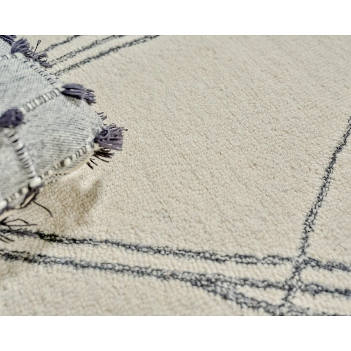 Exquisite Rugs Tangiers Ivory/Black 686110X14 10ft.X14ft. Rect. Rug