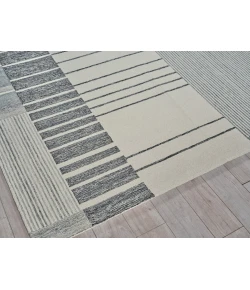 Exquisite Rugs Castine Gray/Ivory 687410X14 10ft.X14ft. Rect. Rug
