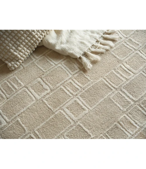 Exquisite Rugs Soho Beige/Ivory 713614x18 14ft.x18ft. Rect. Rug