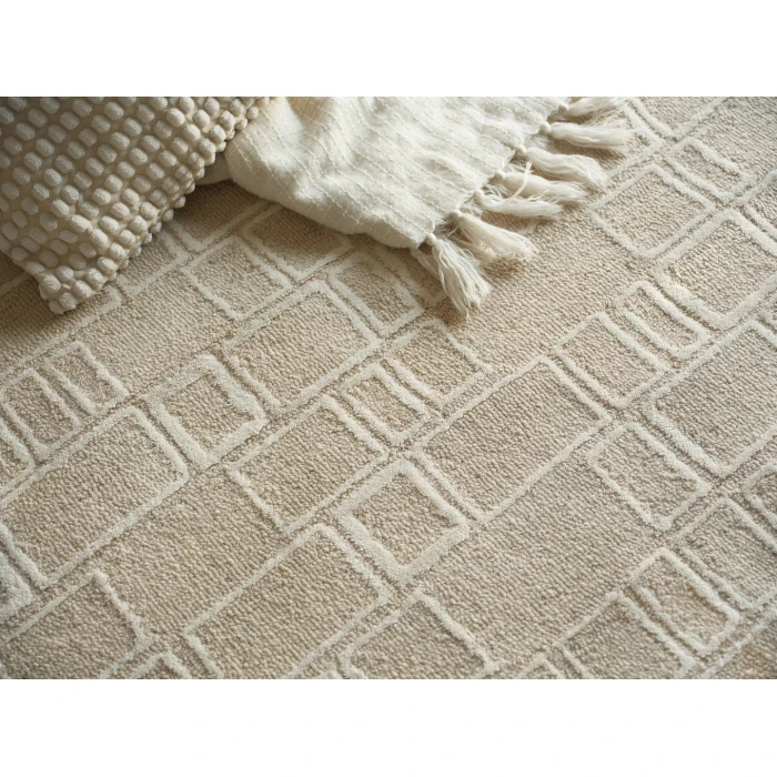 Exquisite Rugs Soho Beige/Ivory 713614x18 14ft.x18ft. Rect. Rug