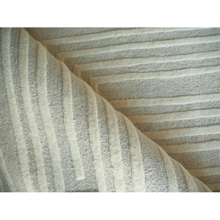 Exquisite Rugs Teton Silver/Ivory 726110X14 10ft.X14ft. Rect. Rug