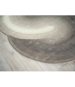 Exquisite Rugs Mitomo Charcoal/Ivory 72785X7 SHAPE 5ft.X7ft. SHAPE Novelty Rug