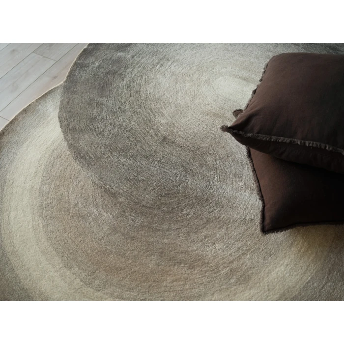 Exquisite Rugs Mitomo Charcoal/Ivory 72785X7 SHAPE 5ft.X7ft. SHAPE Novelty Rug