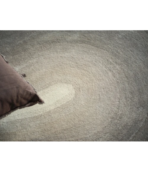 Exquisite Rugs Mitomo Charcoal/Ivory 72785X7 SHAPE 5ft.X7ft. SHAPE Novelty Rug