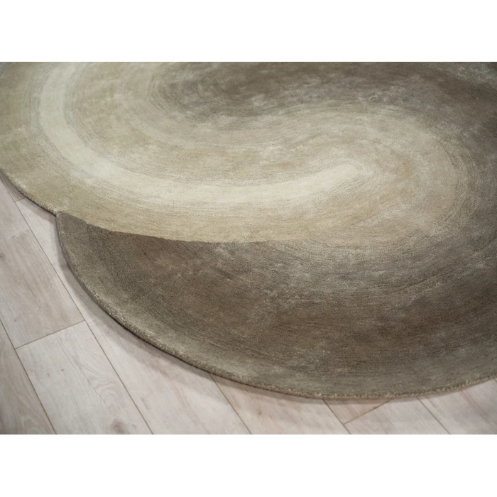 Exquisite Rugs Mitomo Taupe 72805X7 SHAPE 5ft.X7ft. SHAPE Novelty Rug