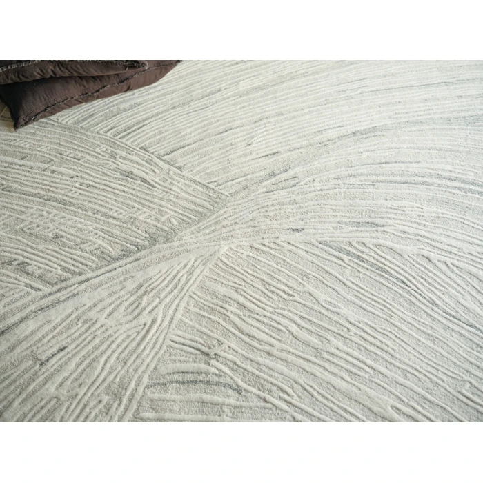 Exquisite Rugs Entro Silver/Ivory 73188X10 8ft.X10ft. Rect. Rug