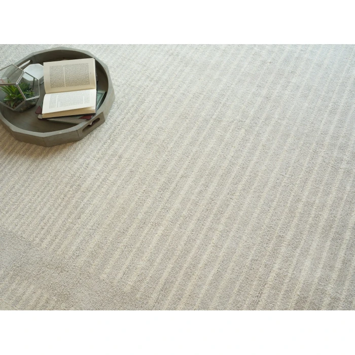 Exquisite Rugs Dusseldorf Silver/Ivory 73426X9 6ft.X9ft. Rect. Rug