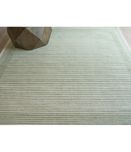 Exquisite Rugs Dusseldorf Sage Green/Ivory 734312X15 12ft.X15ft. Rect. Rug