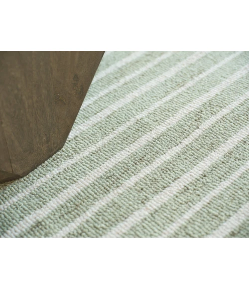 Exquisite Rugs Dusseldorf Sage Green/Ivory 734312X15 12ft.X15ft. Rect. Rug