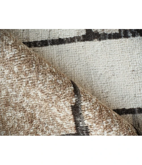 Exquisite Rugs Alcama Beige/Ivory/Brown 74541X16 1ft.X1ft.6in. Rect. Rug