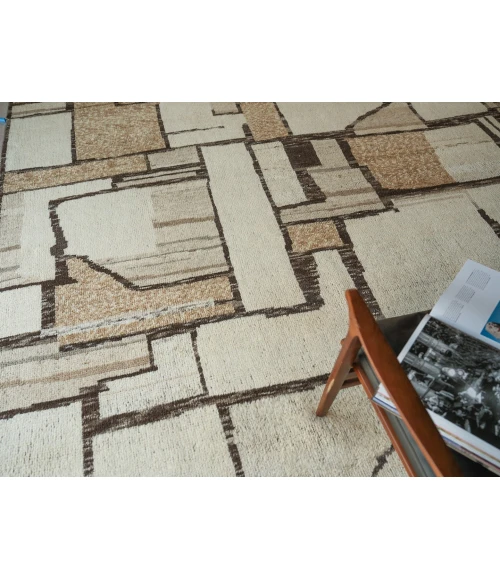 Exquisite Rugs Alcama Beige/Ivory/Brown 74541X16 1ft.X1ft.6in. Rect. Rug