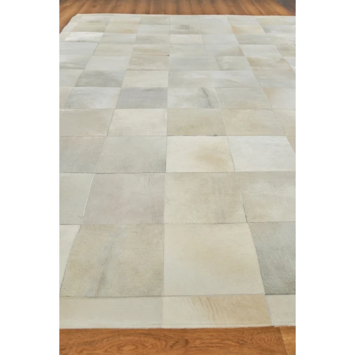 Exquisite Rugs Natural Hide White 8264136X176 13ft.6in.X17ft.6in. Rect. Rug