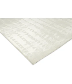 Exquisite Rugs Dovey White 9376136X186 13ft.6in.X18ft.6in. Rect. Rug