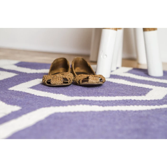 Exquisite Rugs Flatweave Purple/White 97005X8 5ft.X8ft. Rect. Rug
