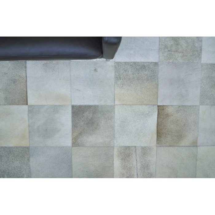 Exquisite Rugs Natural Hide Silver 9756136X176 13ft.6in.X17ft.6in. Rect. Rug
