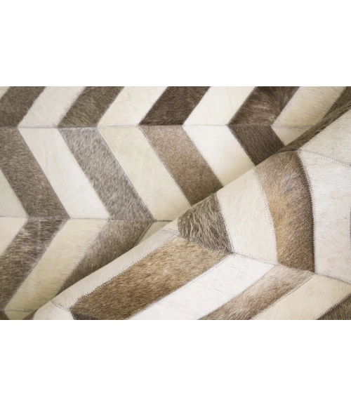 Exquisite Rugs Natural Hide White/Gray 97621X16 1ft.X1ft.6in. Rect. Rug